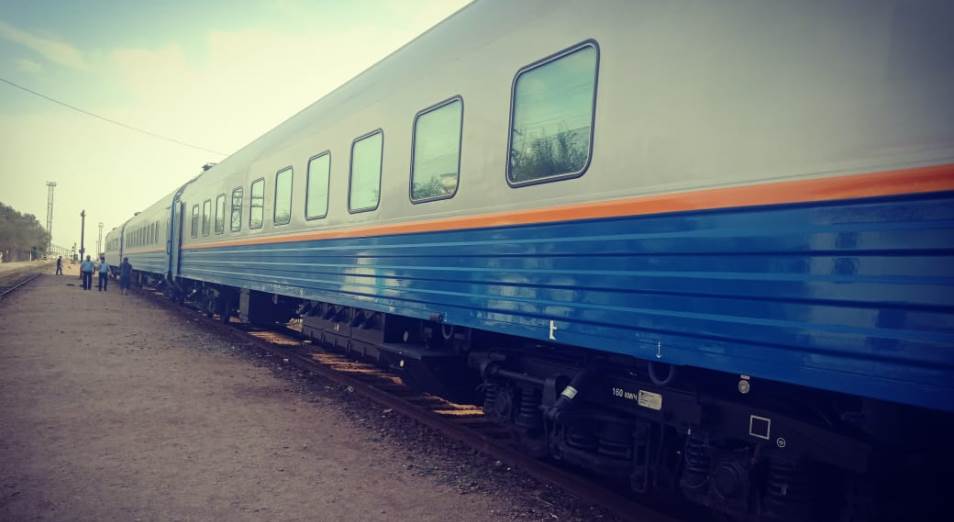 В вагонах пассажирского поезда Сарыагаш – Алматы не было питьевой воды
