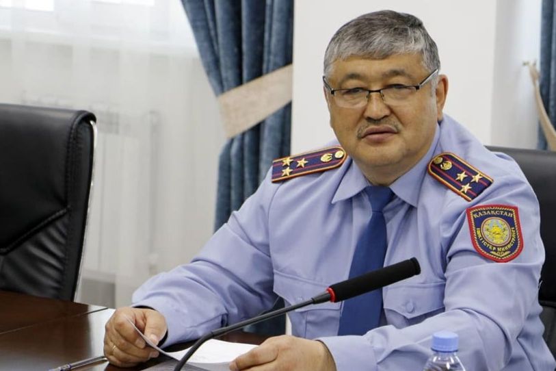 Замначальника полиции Уральска, подозреваемый в получении взятки, задержан