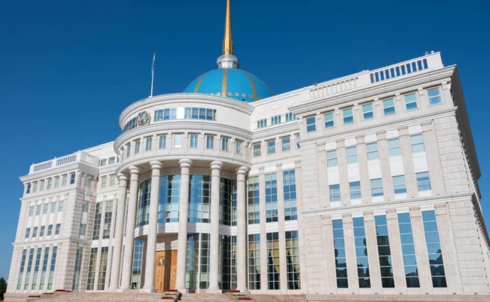 Казахстанские аудиторы подают в суд на Администрацию президента