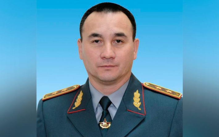 Экс-министру обороны Мурату Бектанову грозит лишение свободы до 15 лет