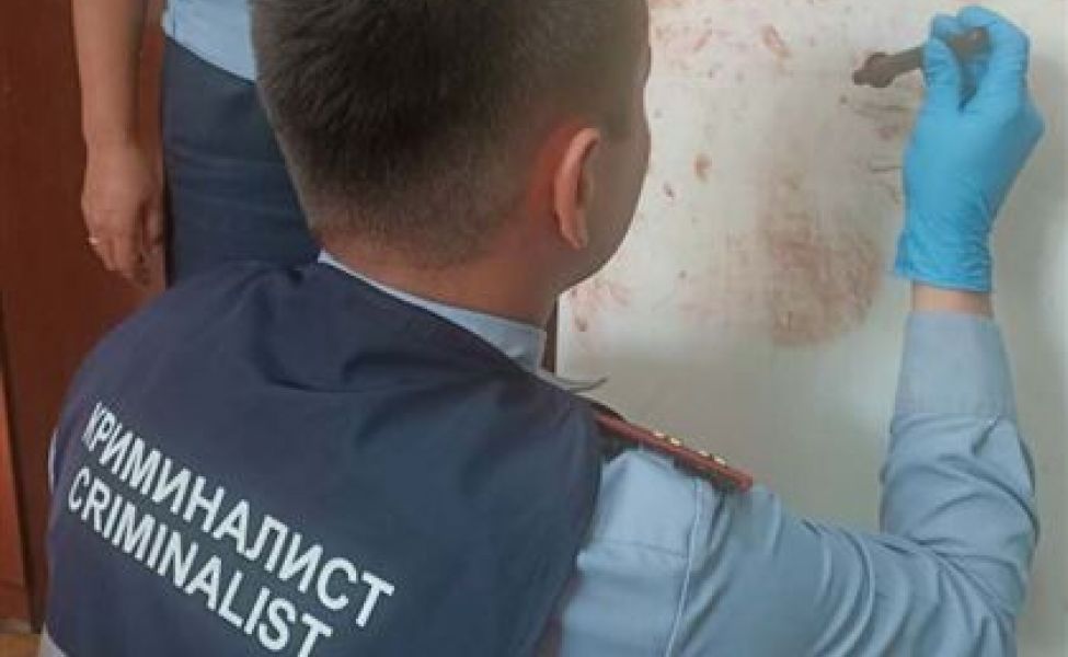 По отпечаткам пальцев полицейские вычислили вора, обокравшего пенсионерку в Нур-Султане