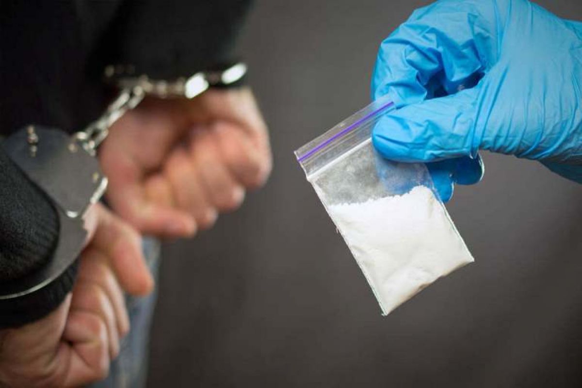 Борьба с наркотиками: вмешательство прокуратуры повлекло уголовные дела против полицейских