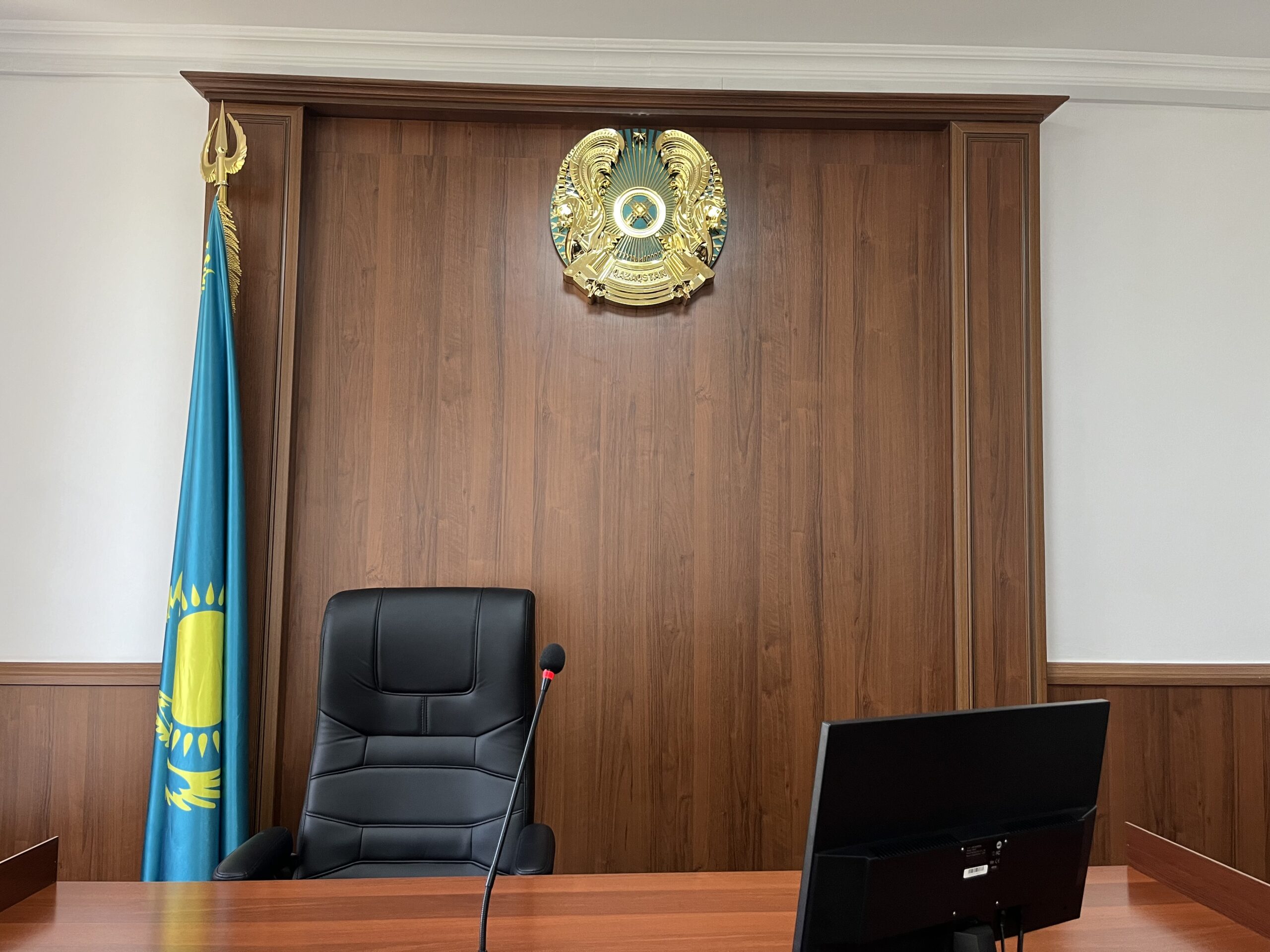  Сотрудников соснового резервата на длительные сроки осудили в Павлодаре